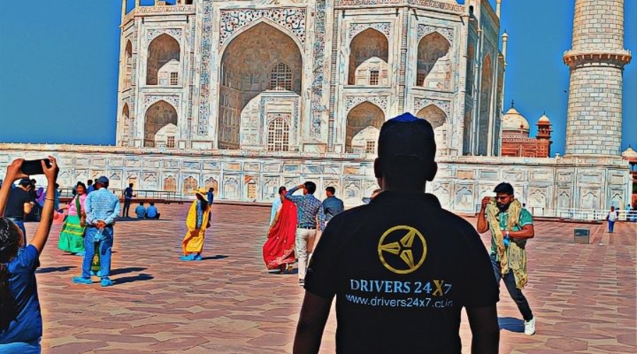 hire driver in gurgaon